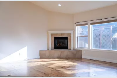 1752 NW Upas Avenue, Redmond, OR 97756 - Photo 23