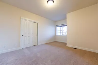 1752 NW Upas Avenue, Redmond, OR 97756 - Photo 31