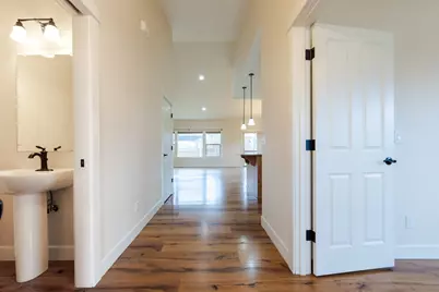 1752 NW Upas Avenue, Redmond, OR 97756 - Photo 31