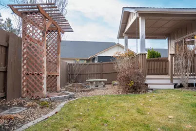 1752 NW Upas Avenue, Redmond, OR 97756 - Photo 65