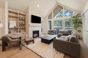 56457 Elk Run Dr, Bend, OR 97707 - Photo 13