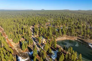 56457 Elk Run Dr, Bend, OR 97707 - Photo 7