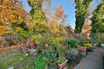 524 NW C Street, Grants Pass, OR 97526 - Photo 5