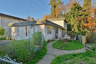 524 NW C St, Grants Pass, OR 97526 - Photo 3