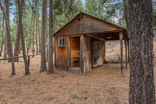 60214 Agate Rd, Bend, OR 97702 - Photo 27
