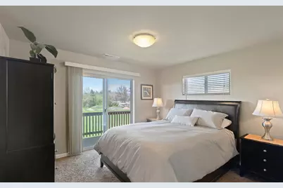 356 SW Bayou Place, Grants Pass, OR 97526 - Photo 19