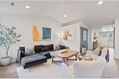 632 N Reed Street, Sisters, OR 97759 - Photo 5