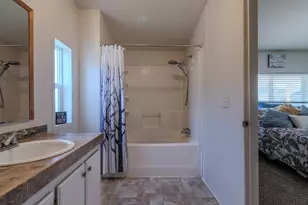 10 E South Stage Rd, Medford, OR 97501 - Photo 23