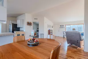 10 E South Stage Rd, Medford, OR 97501 - Photo 9