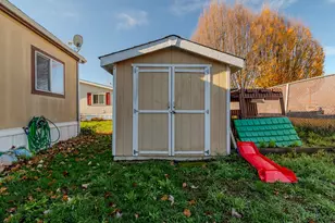 10 E South Stage Rd, Medford, OR 97501 - Photo 25