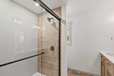 753 Rogue River Highway, Gold Hill, OR 97525 - Photo 21