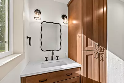 753 Rogue River Highway, Gold Hill, OR 97525 - Photo 25