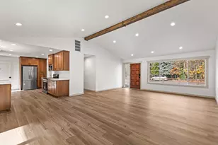 753 Rogue River Hwy, Gold Hill, OR 97525 - Photo 11