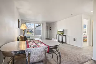 2527 NE 5th St, Redmond, OR 97756 - Photo 21