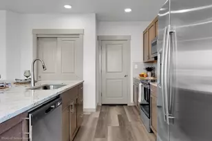 3670 Luchu St, Medford, OR 97504 - Photo 5