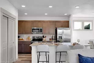 3670 Luchu St, Medford, OR 97504 - Photo 7