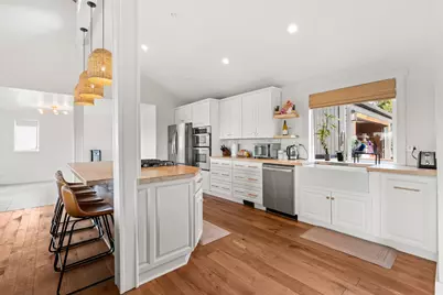 1383 Highcrest Drive, Medford, OR 97504 - Photo 5