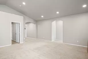 2346 NW Teak Pl, Redmond, OR 97756 - Photo 19