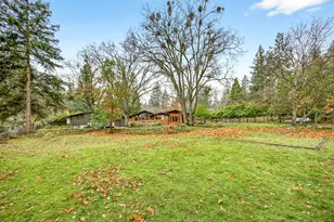 770 Elkader St, Ashland, OR 97520 - Photo 43