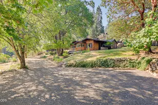 770 Elkader St, Ashland, OR 97520 - Photo 39