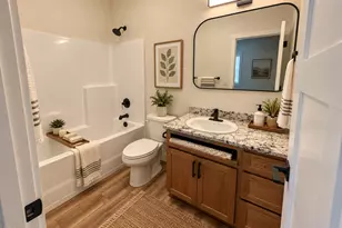 729 Dahl Pl, Medford, OR 97501 - Photo 21