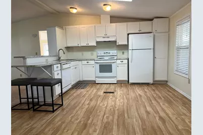 255 Colver Road #85, Talent, OR 97540 - Photo 9