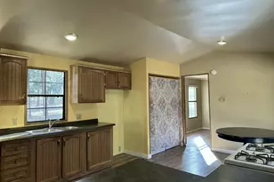 60083 Navajo Rd, Bend, OR 97702 - Photo 9