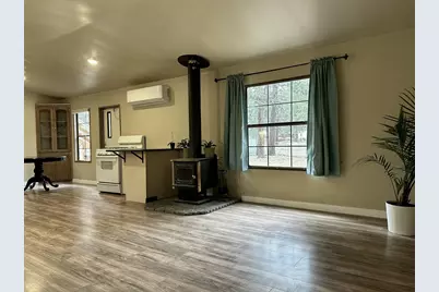 60083 Navajo Road, Bend, OR 97702 - Photo 7