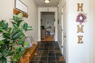 61701 Darla Pl, Bend, OR 97702 - Photo 3