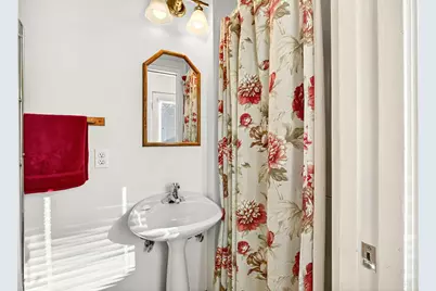 6 S Groveland Avenue, Medford, OR 97504 - Photo 21