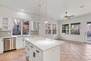 61624 Suttle Lake Ct SW, Bend, OR 97702 - Photo 23