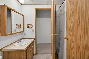 218 Hessar St, Grants Pass, OR 97527 - Photo 15