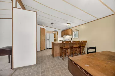 218 Hessar Street, Grants Pass, OR 97527 - Photo 7