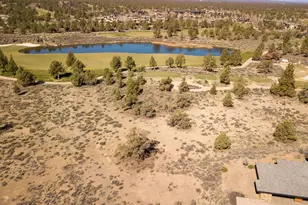 23114 Angler Ct, Bend, OR 97701 - Photo 9