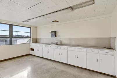 1300 Court Street, Medford, OR 97501 - Photo 49