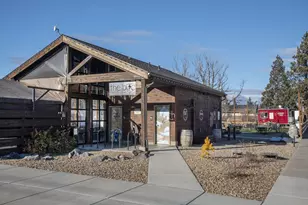 64564 Riverview Ave, Bend, OR 97703 - Photo 43