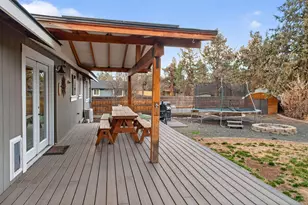 64564 Riverview Ave, Bend, OR 97703 - Photo 25