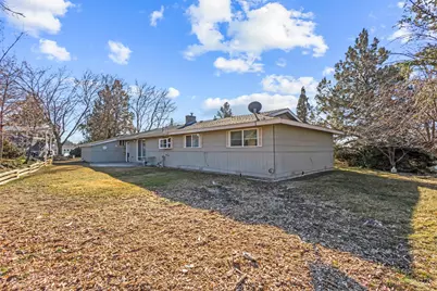 1642 NE Hilltop Lane, Madras, OR 97741 - Photo 11