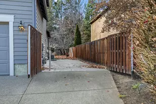 63091 Desert Sage St, Bend, OR 97701 - Photo 35