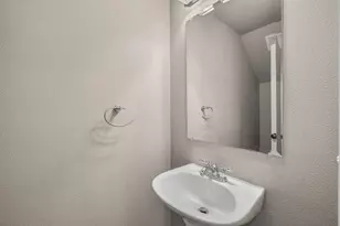 63091 Desert Sage St, Bend, OR 97701 - Photo 17