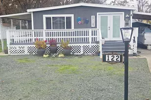 122 Parkdale Cir, Grants Pass, OR 97527 - Photo 1