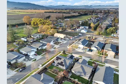 2491 Destiny Lane, Medford, OR 97501 - Photo 41