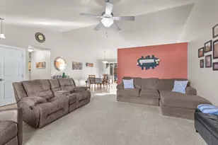 2491 Destiny Ln, Medford, OR 97501 - Photo 9