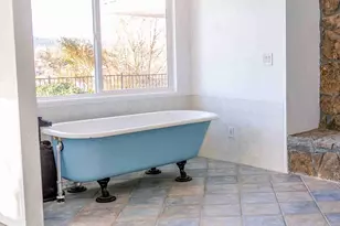 2046 Huron St, Klamath Falls, OR 97601 - Photo 37