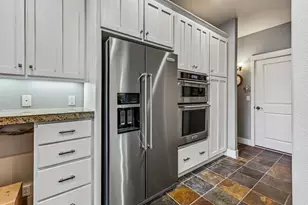 2729 NW Havre Ct, Bend, OR 97703 - Photo 15