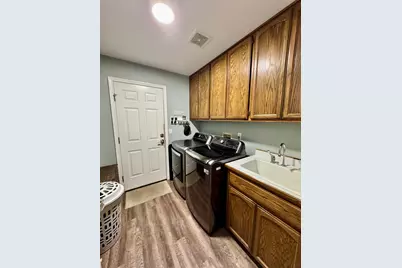 197 Jo Creek Place, Merlin, OR 97532 - Photo 17