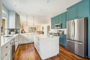 60701 Willow Creek Loop, Bend, OR 97702 - Photo 11