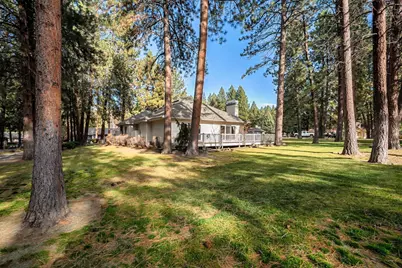 60701 Willow Creek Loop, Bend, OR 97702 - Photo 35