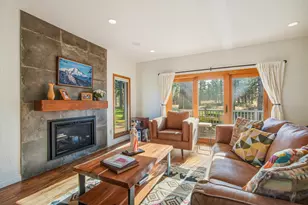 60701 Willow Creek Loop, Bend, OR 97702 - Photo 9