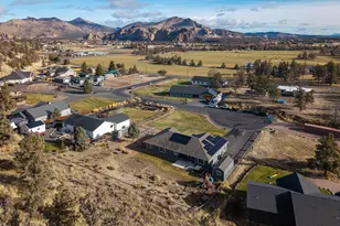 8445 19th St, Terrebonne, OR 97760 - Photo 5